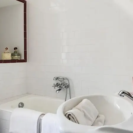 Alojamento de Acomodação e Pequeno-almoço La Cot